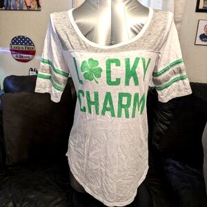 "L🍀cky Charm" women's small top